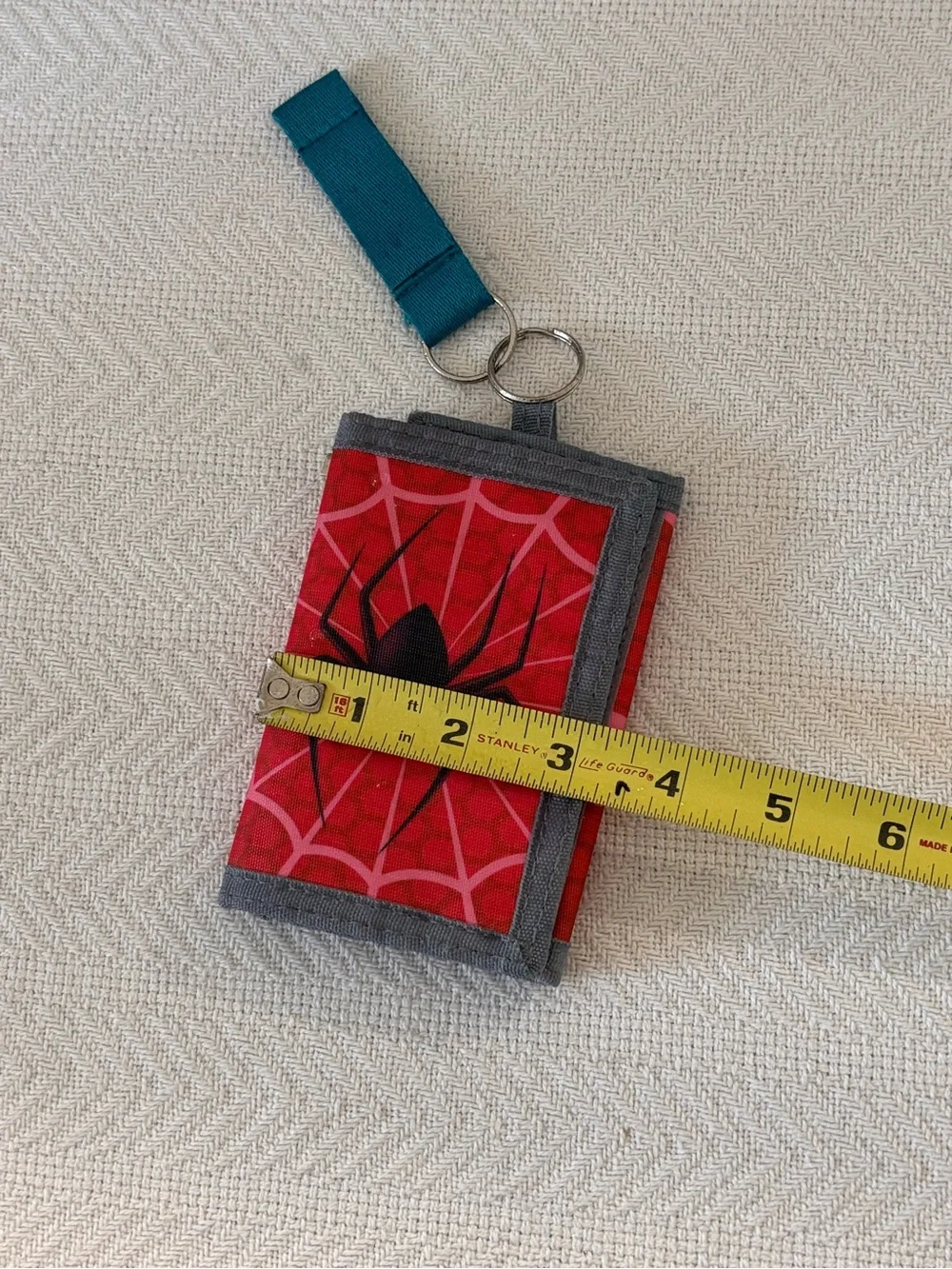 Red Spider Graphic Trifold Wallet with Teal Key Strap